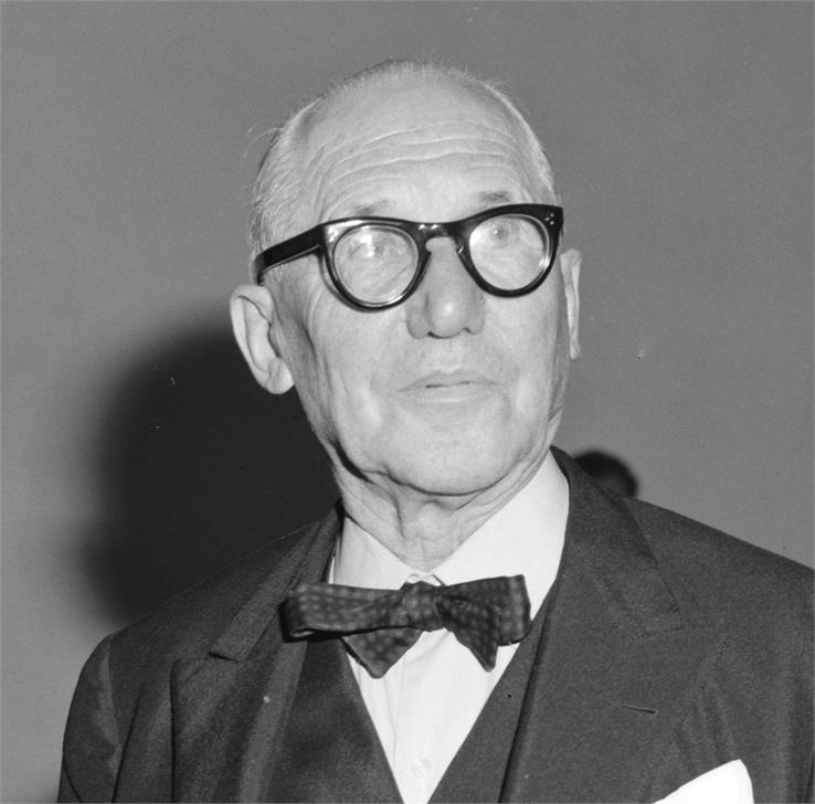 Le_Corbusier_(1964)   